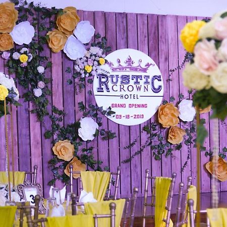 Rustic Crown Hotel アラミノス エクステリア 写真